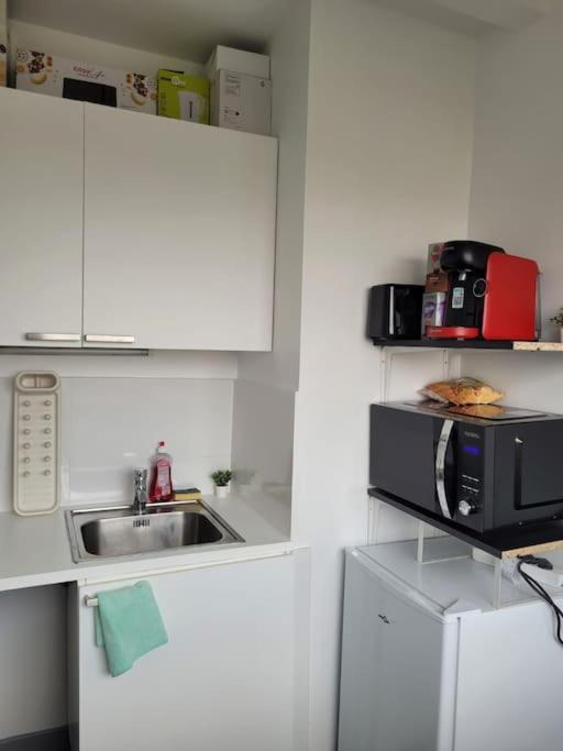 Apartment Cosy Proche Metro Aubervilliers